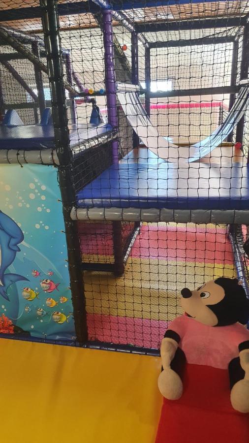 Hotel Felicia Ungtavas Kültér fotó