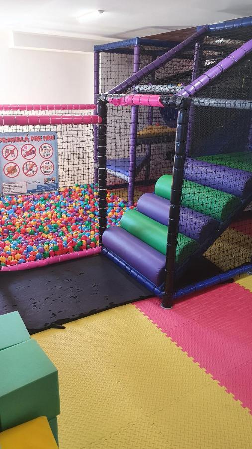 Hotel Felicia Ungtavas Kültér fotó