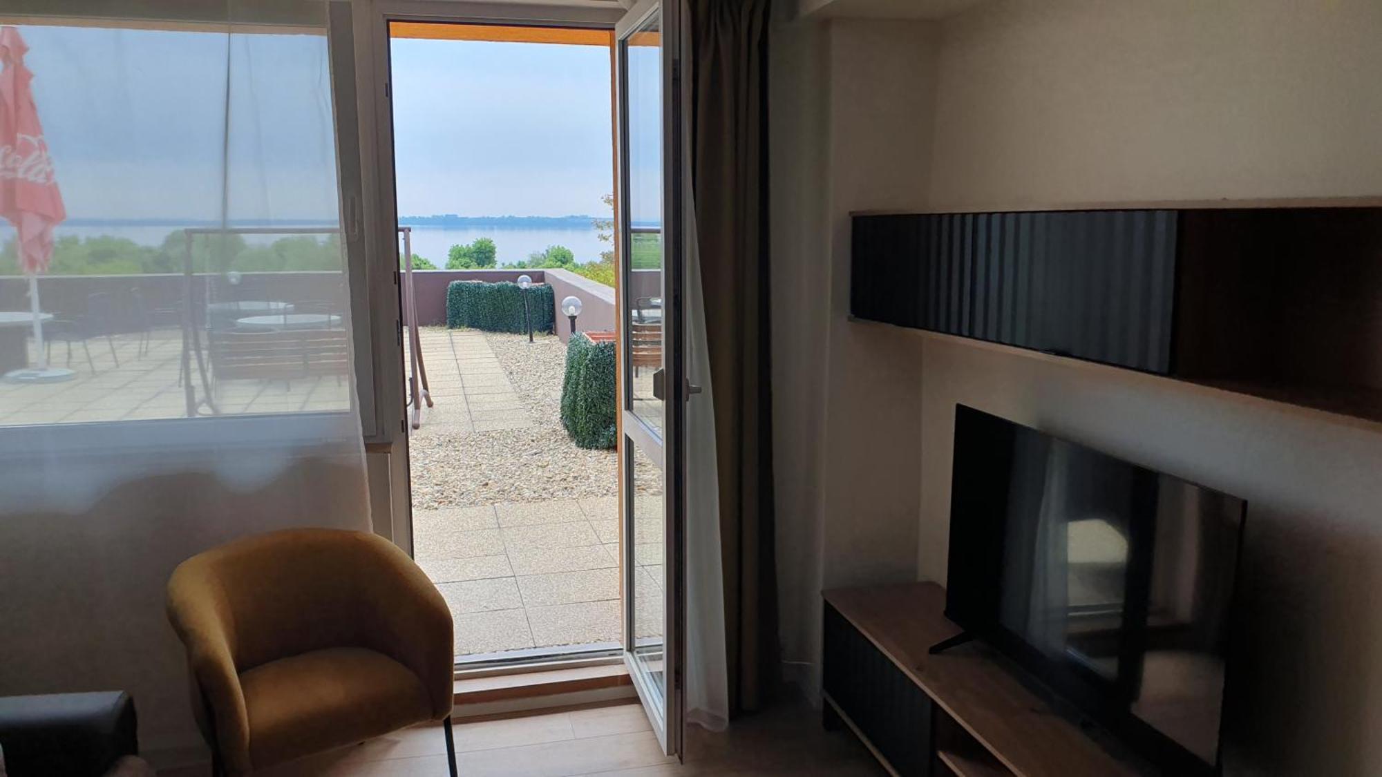 Hotel Felicia Ungtavas Kültér fotó
