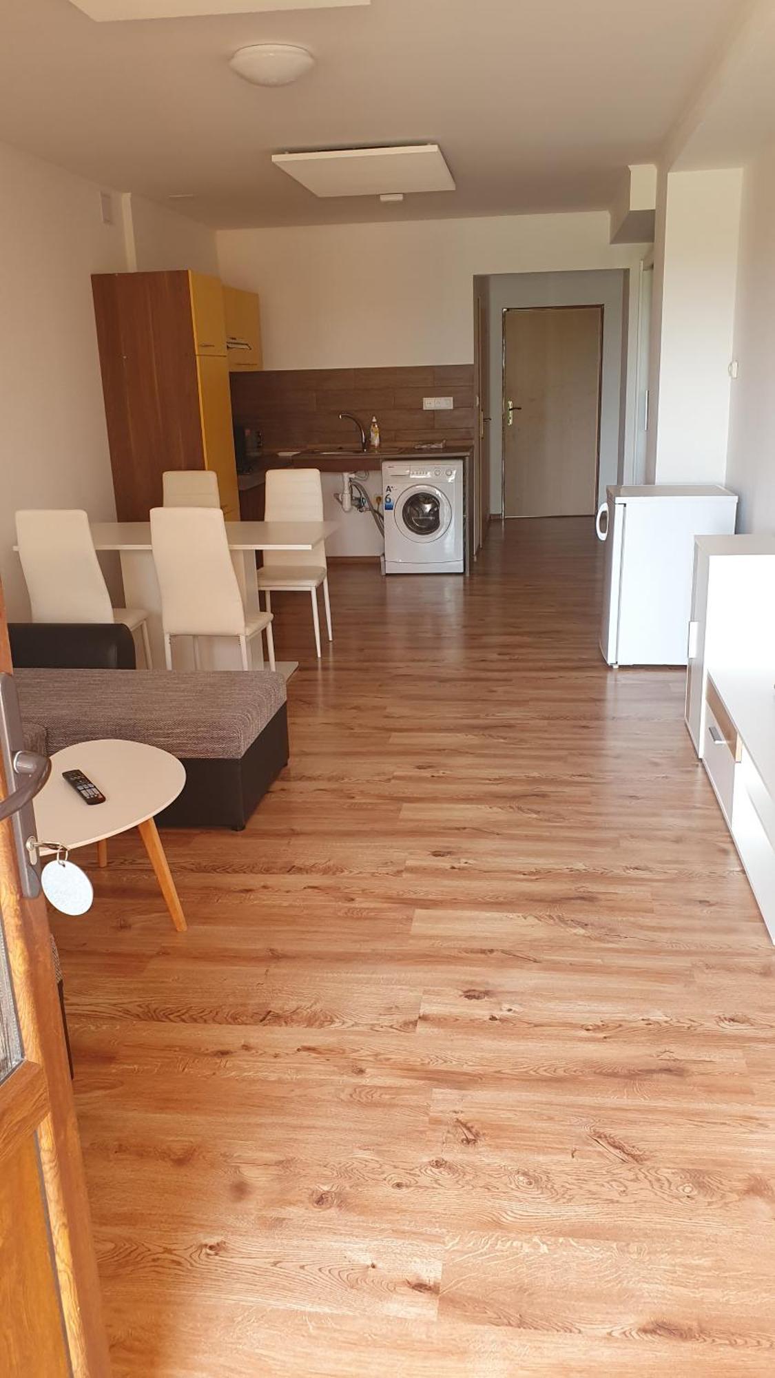 Hotel Felicia Ungtavas Kültér fotó